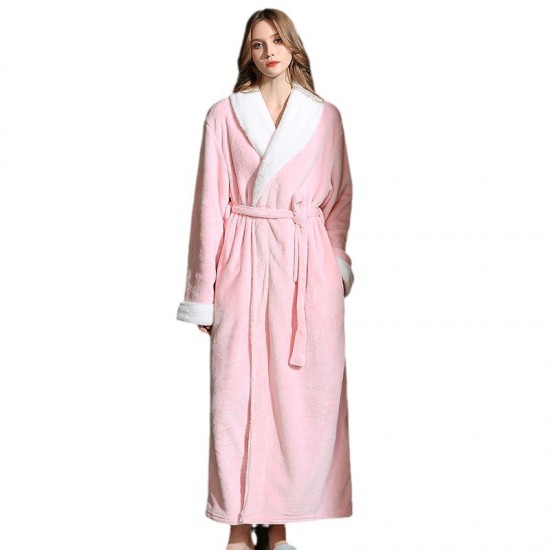 Comfortable Cotton Fleece Nightgown with Jacquard Outer Layer Arctic fleece bathrobes with inner layers. European and American double-layered, thickened, and long pajamas.
