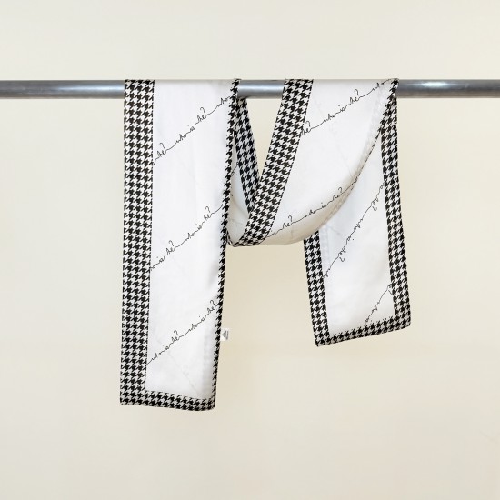 New Japanese and Korean summer simple houndstooth print small long scarves, multifunctional, fashionable decorative scarves, imitation silk ribbons. New Japanese and Korean summer simple houndstooth print small long scarves, multifunctional, fashionable decorative scarves, imitation silk ribbons.