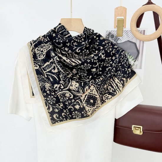 Korean retro and fashionable cashew flower print 9 0*90CM small square women's high-end silk scarf, decorative neckwear, professional scarf