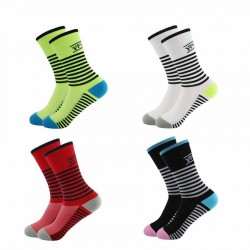 New football sports socks, non-slip, thickened, breathable, men's and women's outdoor running and cycling socks.