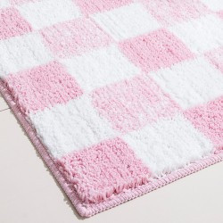 Water- and oil-absorbing kitchen mats, home bathroom non-slip entrance mats, bedroom bedside rugs, and diatom mud.