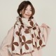 2025 new imitation cashmere, retro British tassel four-leaf clover scarf, fashionable autumn and winter thickened warm scarf for women.